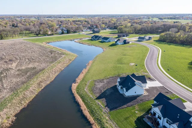 $765,000 | 2132 Deerwood Drive, North Mankato, MN 56003