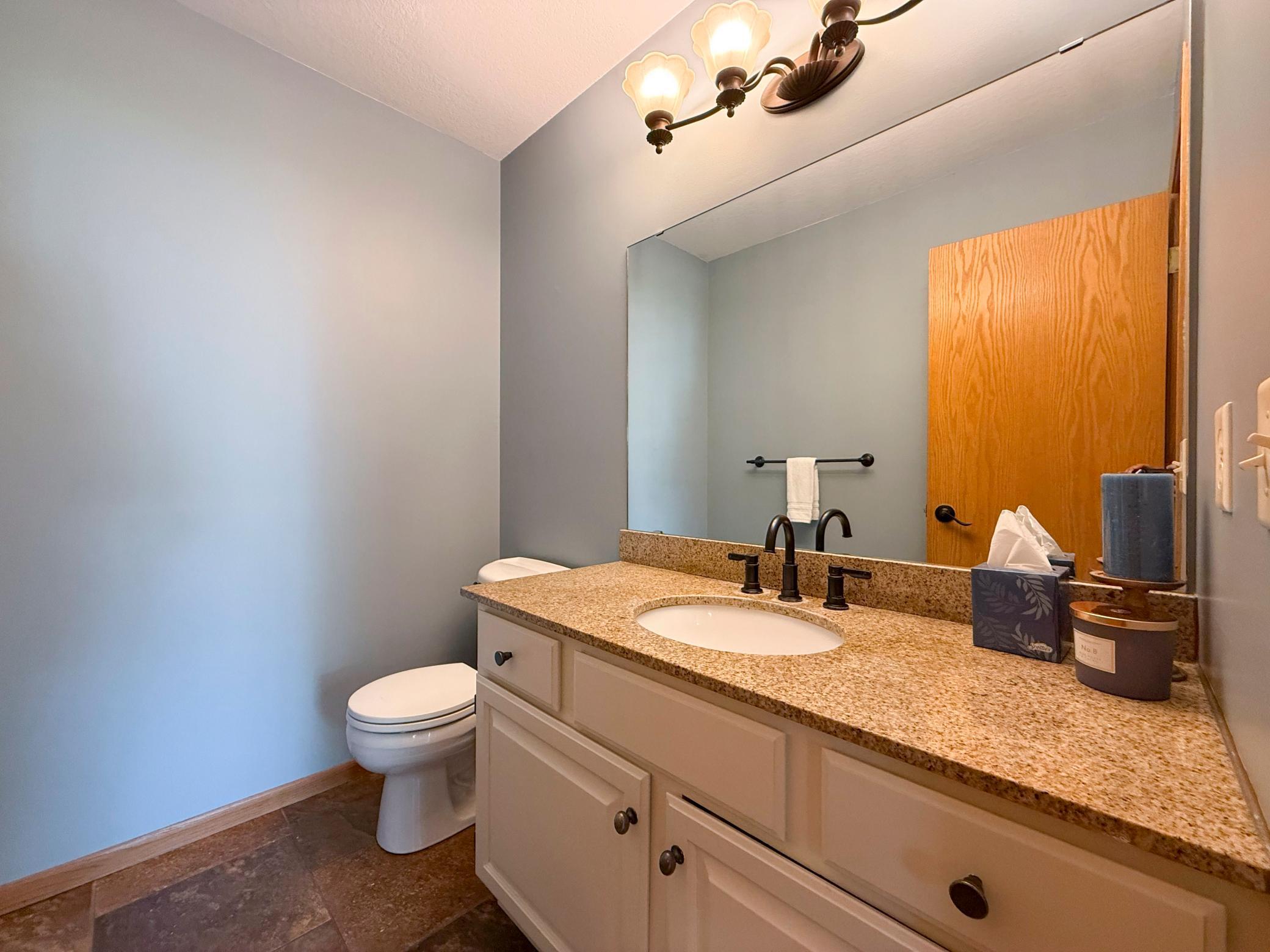 411 Waterview Lane Northwest Rochester, MN 55901 - Photo 21 of 35