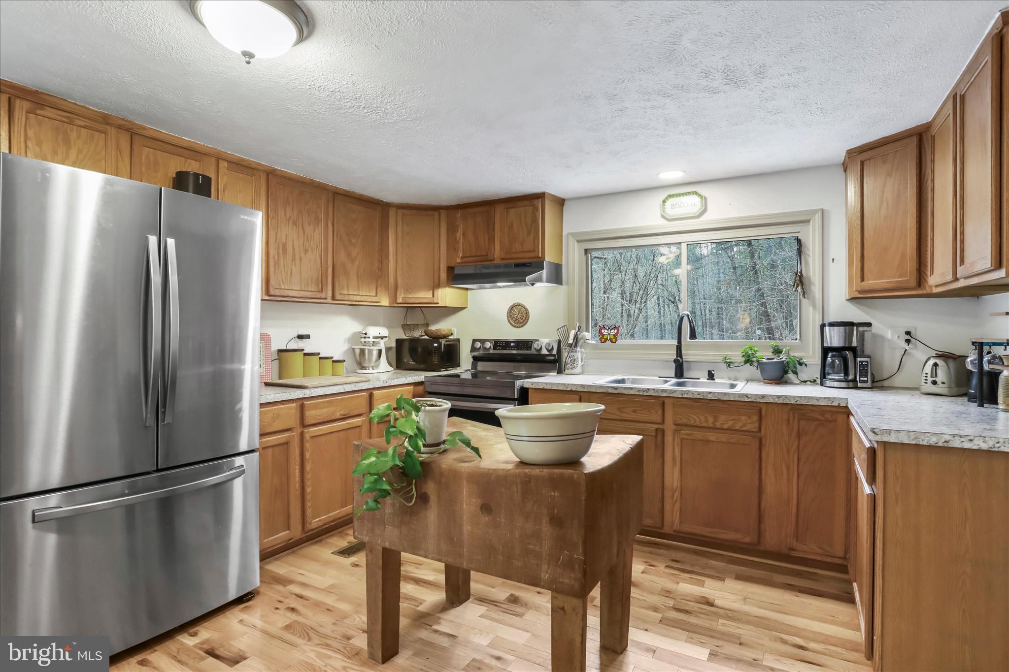 3699 Waites Run Road Wardensville, WV 26851 - Photo 3 of 43 Kitchen