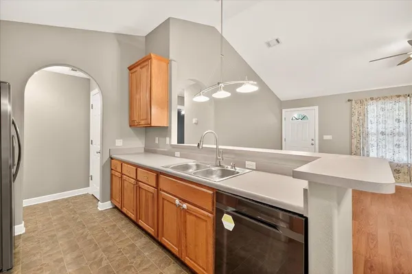 $2,000 | 4 Swift Pass, Crawfordville, FL 32327