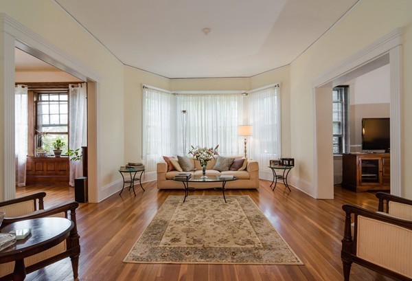 32 Kilsyth Road, Unit 2 Brookline, MA 02445 - Photo 2 of 17 Gallery Image 2