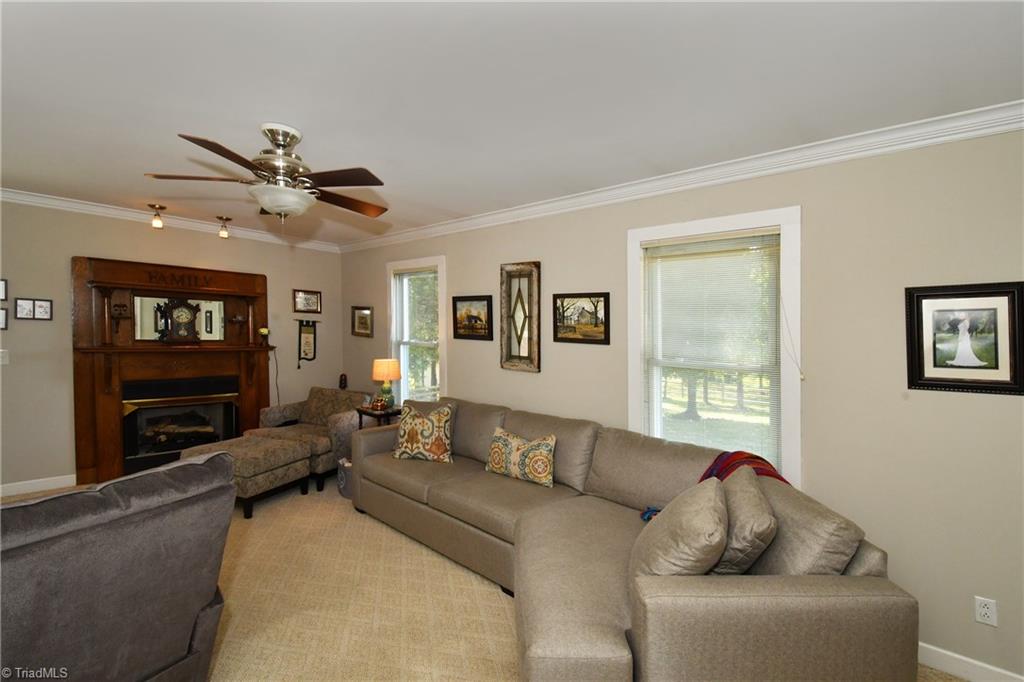 8911 Red Bank Road Germanton, NC 27019 - Photo 7 of 30 Gallery Image 7