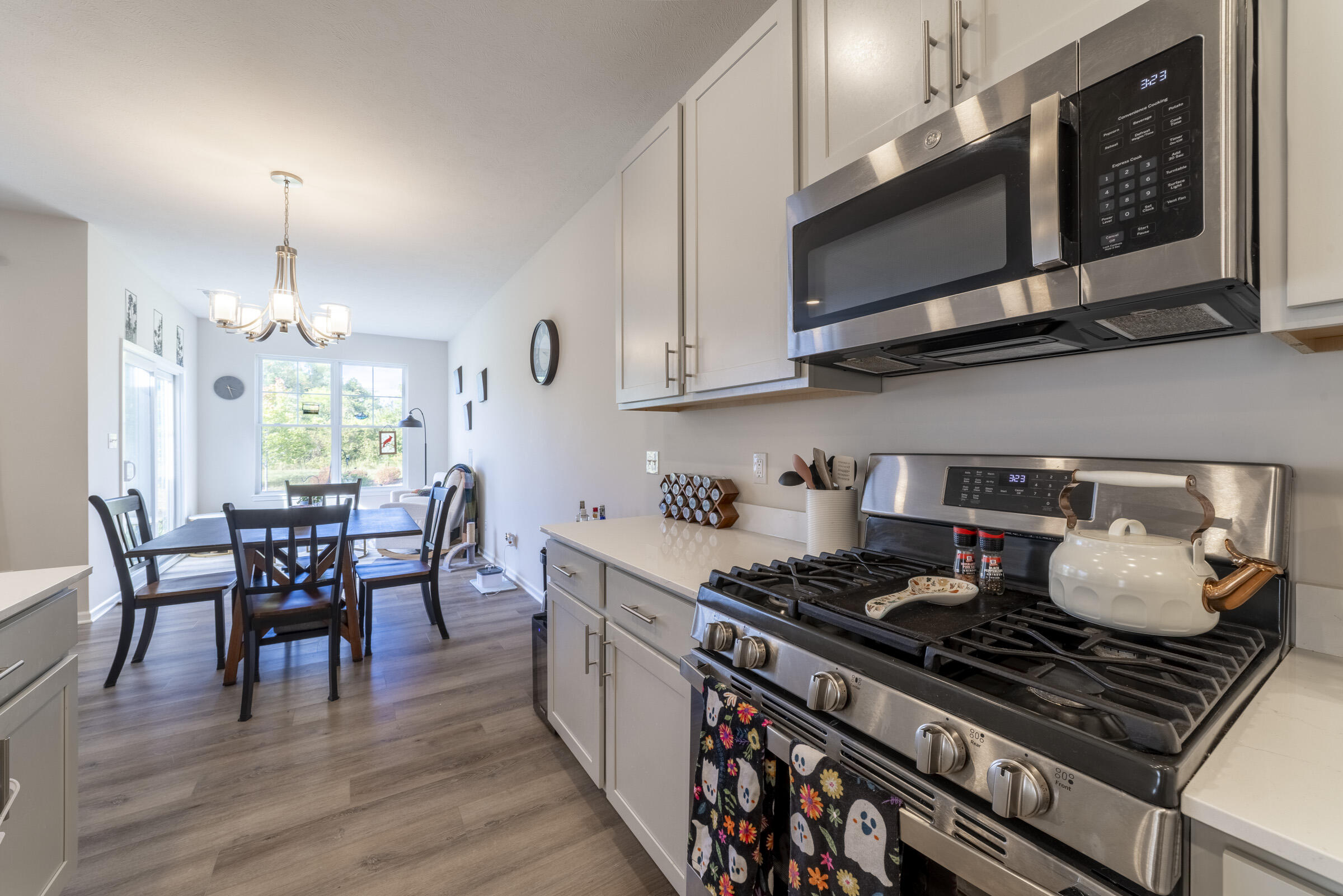 4352 Reflection Place Valparaiso, IN 46385 - Photo 14 of 37 2400x1601