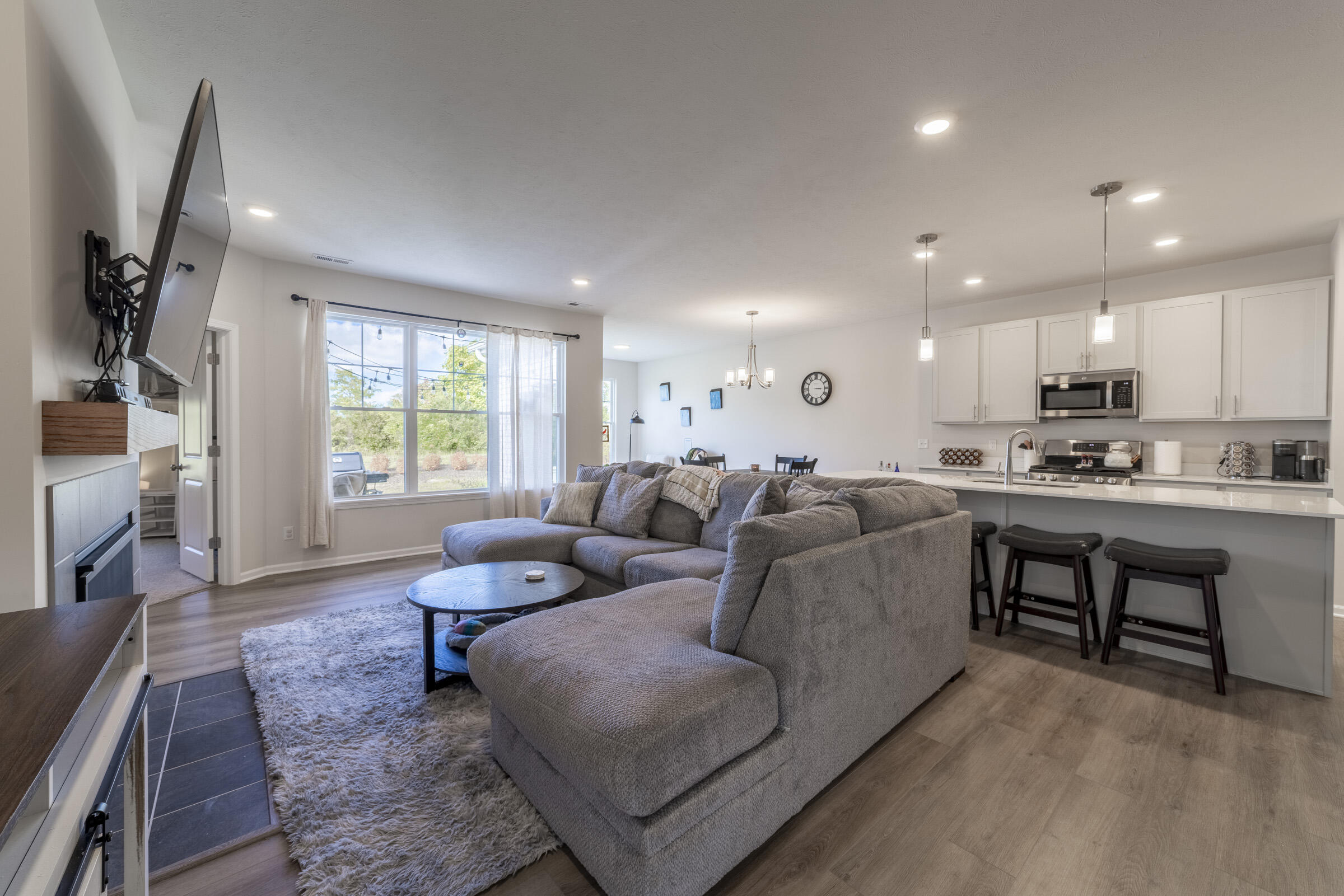 4352 Reflection Place Valparaiso, IN 46385 - Photo 9 of 37 2400x1601