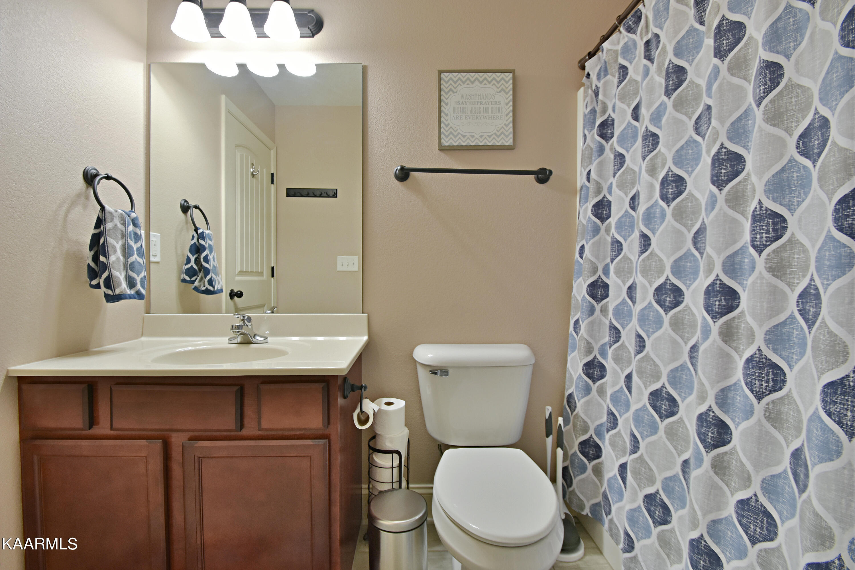 7636 Applecross Road Corryton, TN 37721 - Photo 17 of 26 Upstairs Bath