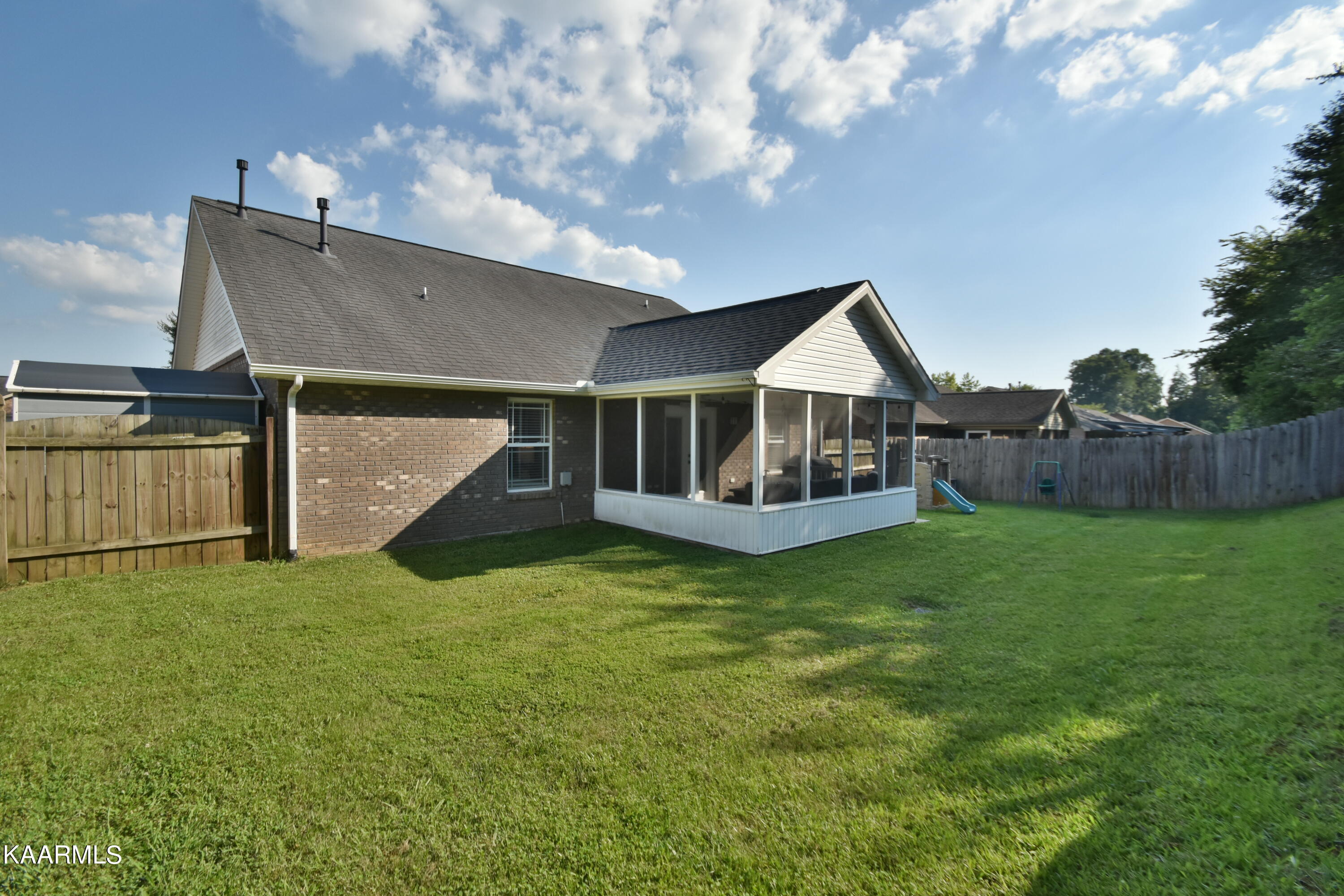 7636 Applecross Road Corryton, TN 37721 - Photo 24 of 26 Large Back Yard
