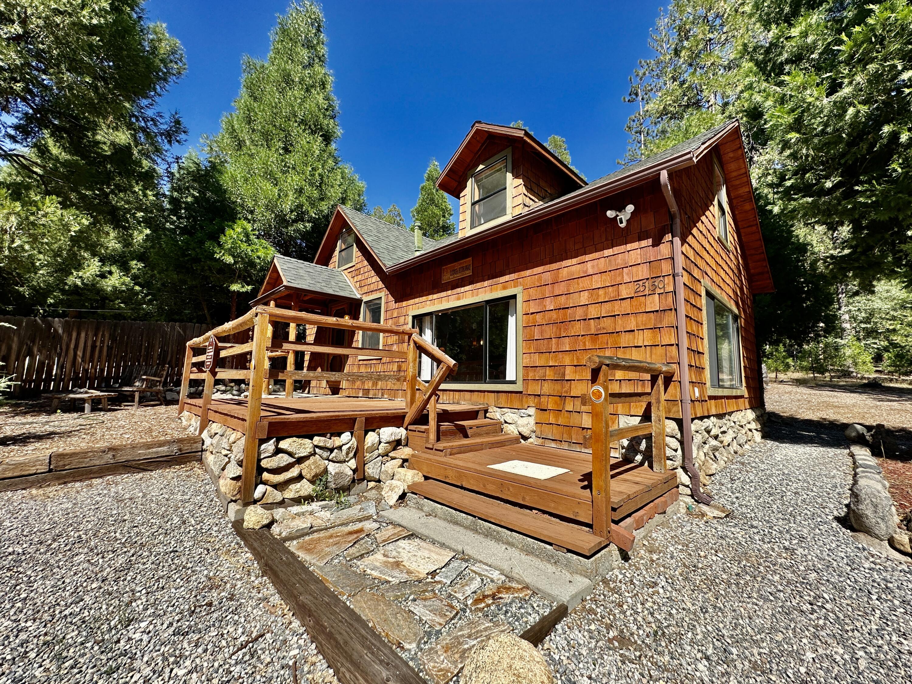 25150 Lodge Road Idyllwild, CA 92549 - Photo 5 of 52 IMG_E3377