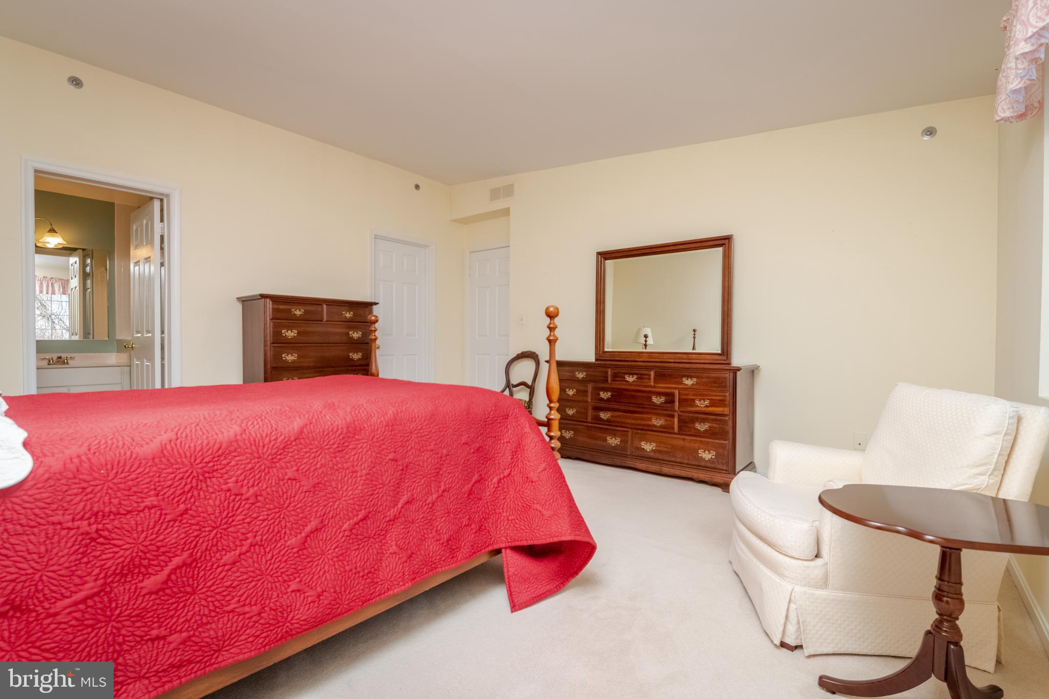 412 Rockfleet Road, Unit 303 Lutherville-Timonium, MD 21093 - Photo 21 of 34 Primary Bedroom