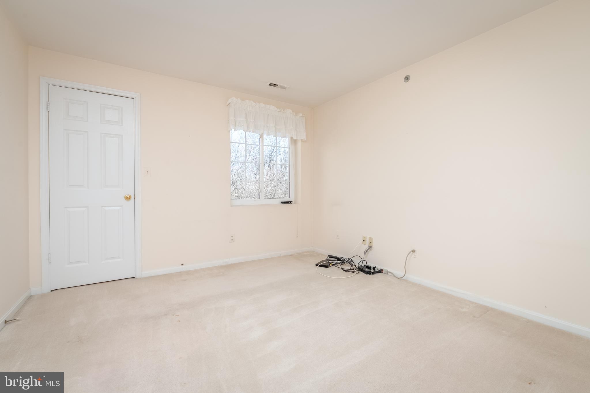 412 Rockfleet Road, Unit 303 Lutherville-Timonium, MD 21093 - Photo 28 of 34 Bedroom 2