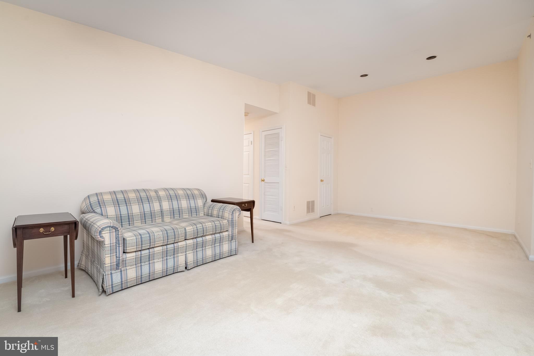412 Rockfleet Road, Unit 303 Lutherville-Timonium, MD 21093 - Photo 9 of 34 Living Room/Dining Area