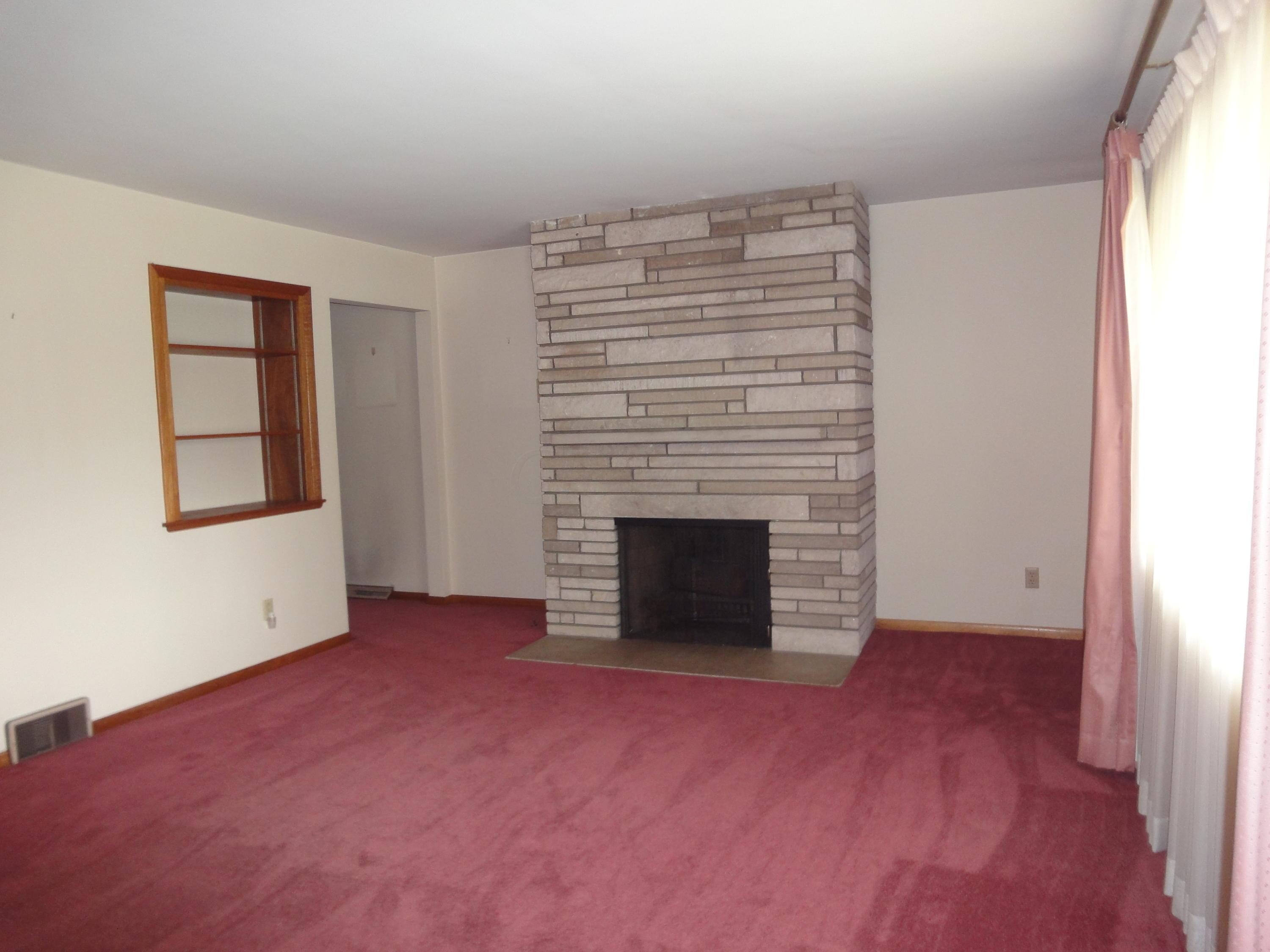 2832 Longfield Road Columbus, OH 43204 - Photo 3 of 25 Gallery Image 3
