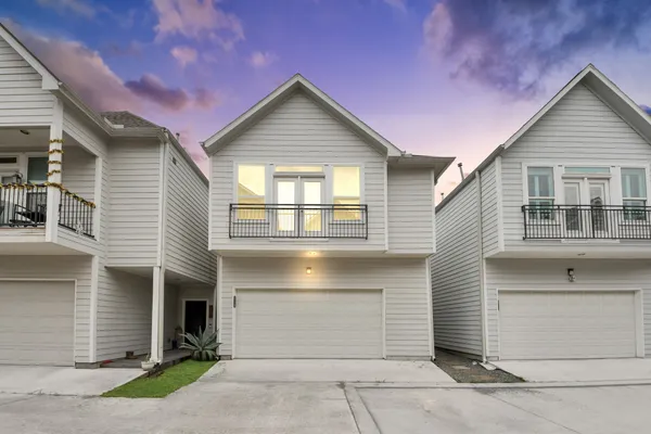 $2,500 | 1805 Napa Creek Lane, Houston, TX 77009