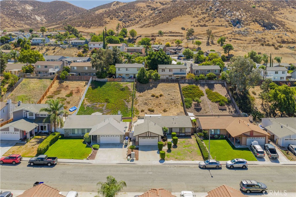 14601 Long View Drive Fontana, CA 92337 - Photo 31 of 33 an aerial view of residential houses with outdoor space