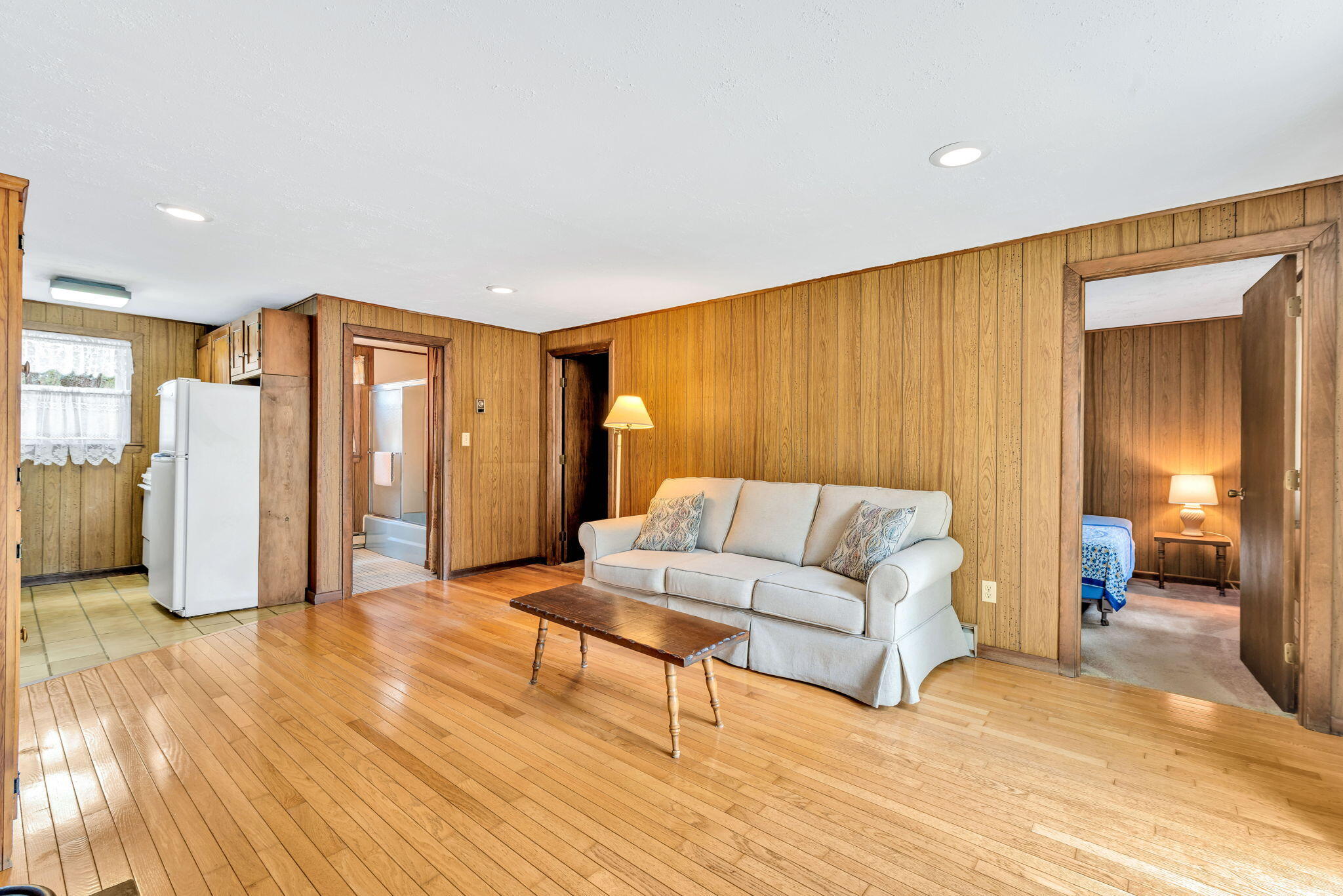 10 Bartlett Road Wellfleet, MA 02667 - Photo 19 of 41 Livingroom