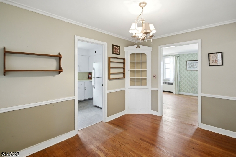 180 Milltown Road Springfield, NJ 07081 - Photo 7 of 27