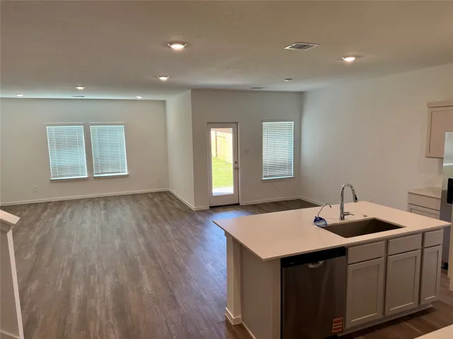 $2,400 | 23548 Skyward Lane, Splendora, TX 77372