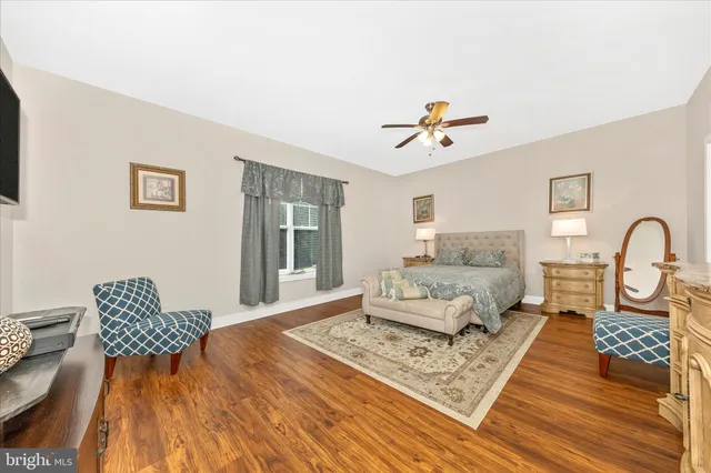 $599,000 | 210 Aylesbury Lane, Martinsburg, WV 25403