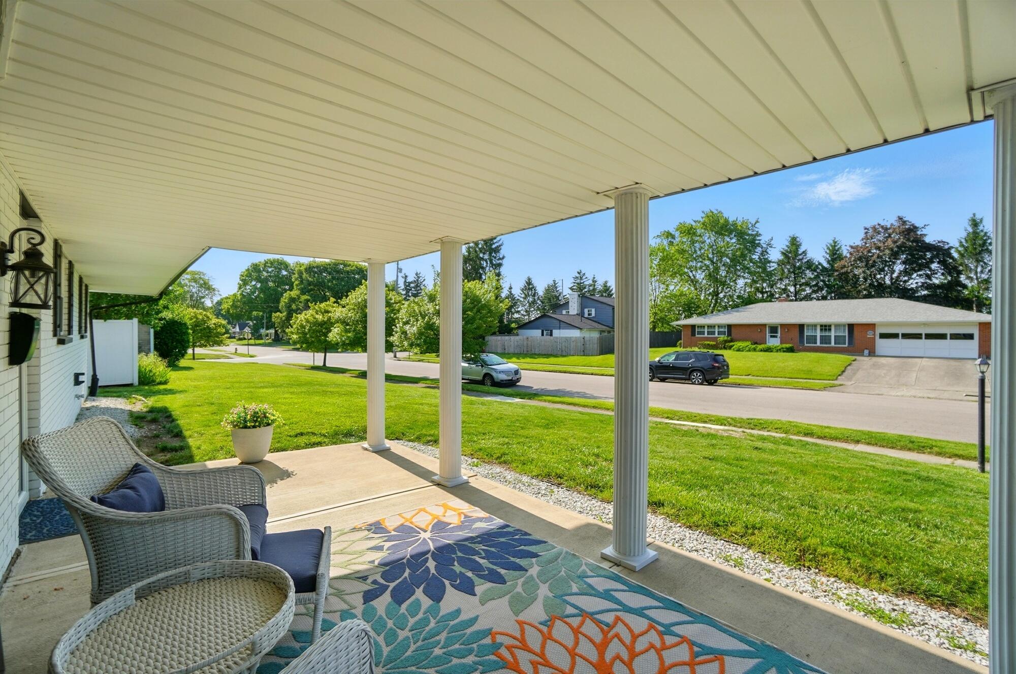 1425 Farnham Road Troy, OH 45373 - Photo 5 of 45 Gallery Image 5