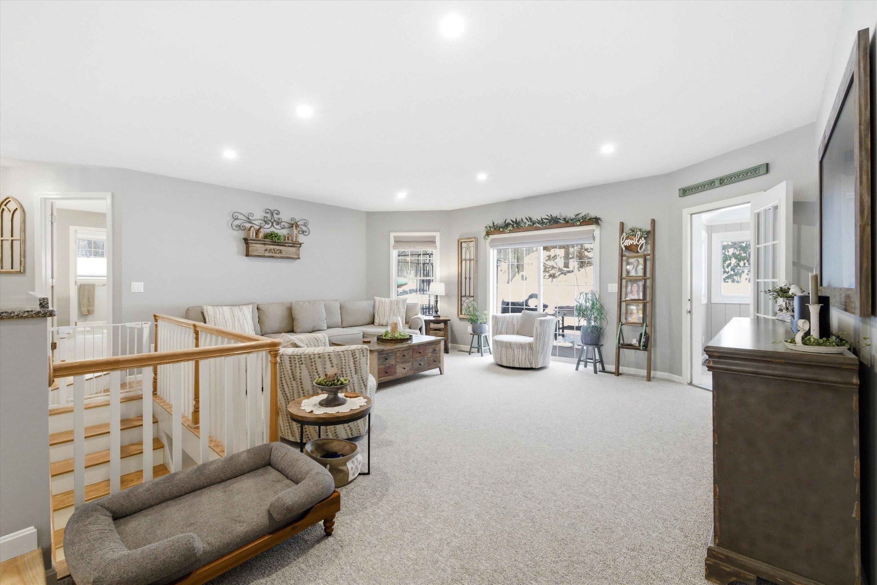 15 Grey Rock Road Bedford, NH 03110 - Photo 20 of 55 Gallery Image 20