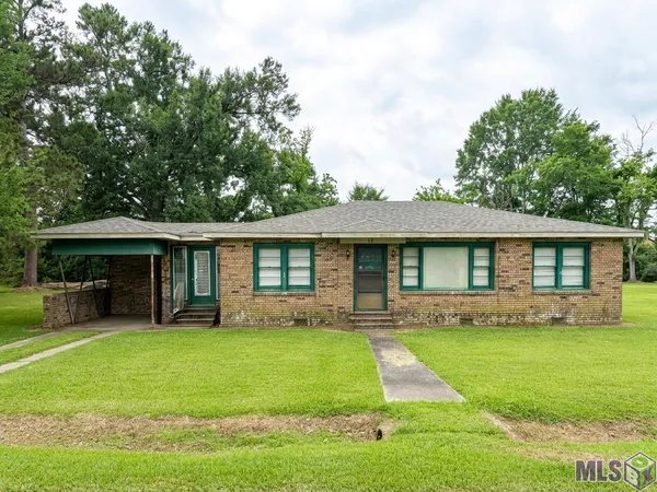 $125,000 | 431 West Jeansonne Street, Gonzales, LA 70737