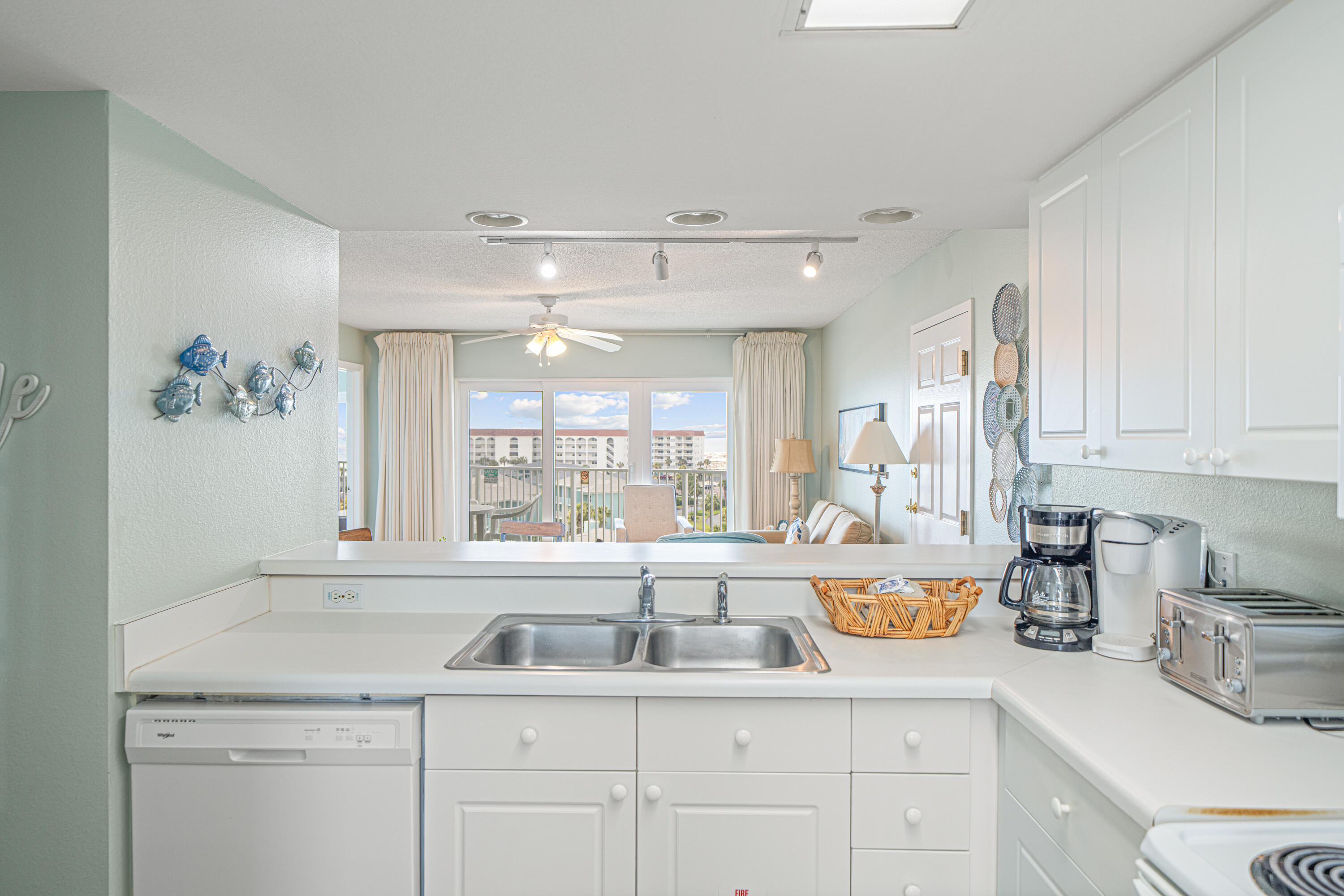 895 Santa Rosa Boulevard, Unit 715 Fort Walton Beach, FL 32548 - Photo 6 of 55 DSC01711