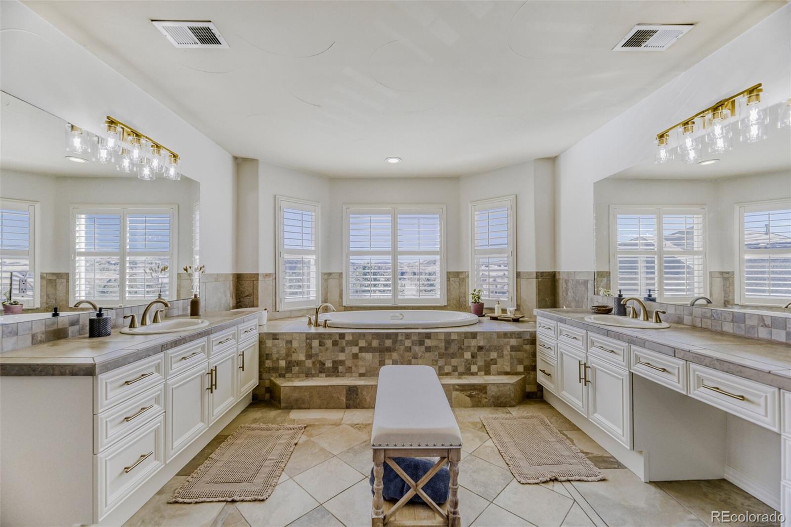 5591 Rim View Place Parker, CO 80134 - Photo 22 of 50