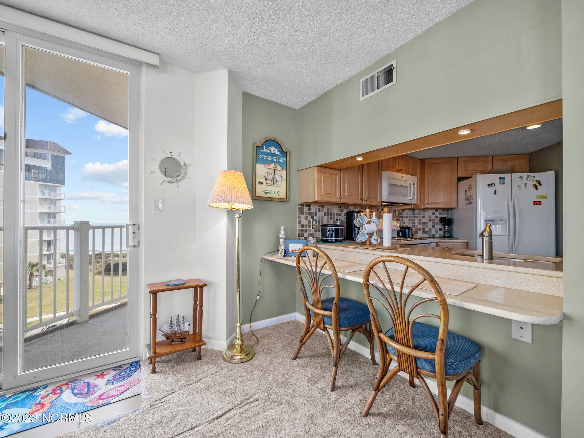 2000 New River Inlet Road, Unit 1314 North Topsail Beach, NC 28460 - Photo 5 of 17 32-web-or-mls-P1100303