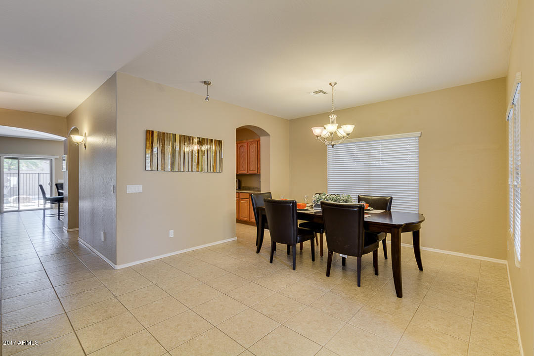 3015 East Blue Ridge Way Gilbert, AZ 85298 - Photo 19 of 54 19-Blue Ridge