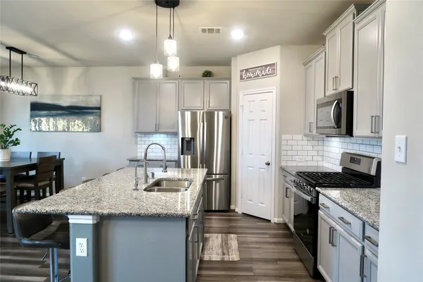 $2,499 | 9850 Copper Ranch Trail, Richmond, TX 77406