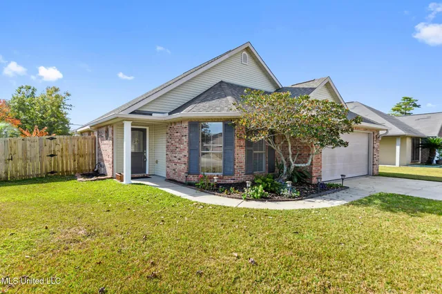 $234,900 | 10555 Pak Cove, Biloxi, MS 39532