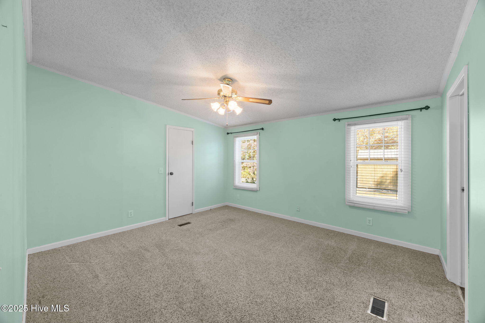 8820 River Road Grifton, NC 28530 - Photo 25 of 46 25-web-or-mls-0C0A5347
