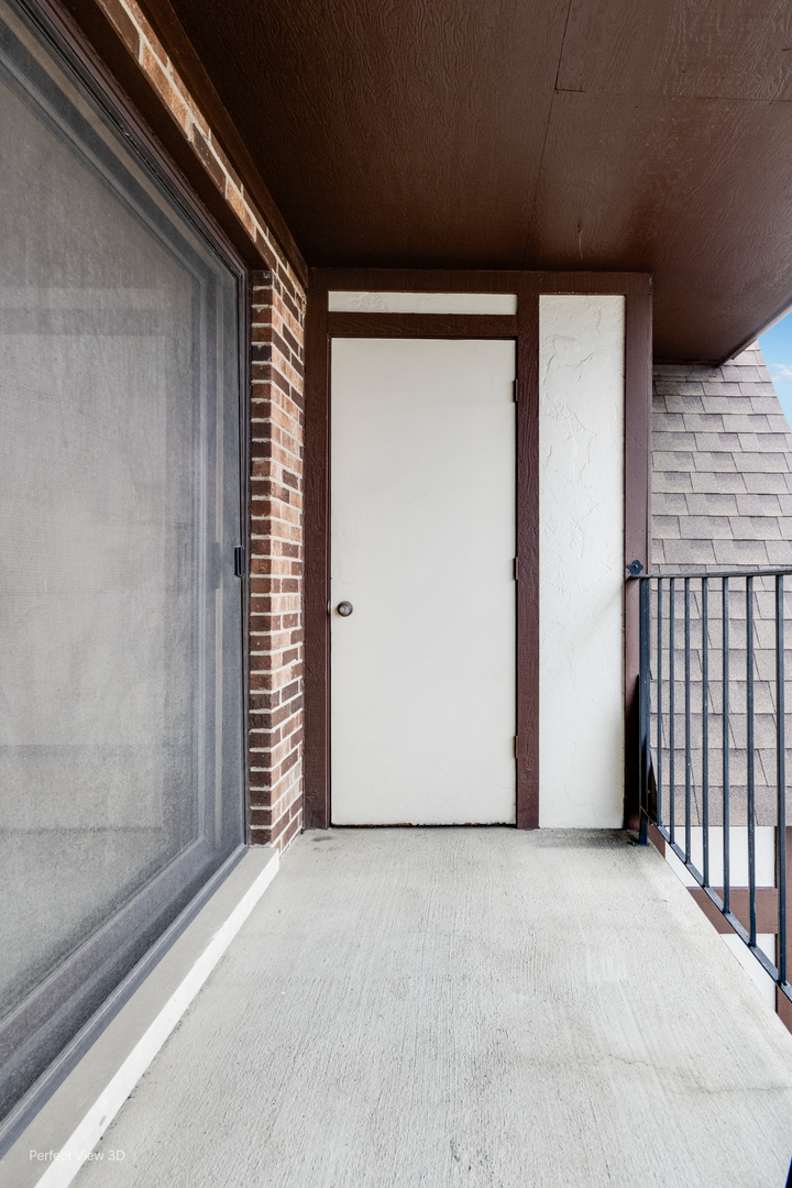 10504 Ridge Cove Drive, Unit 33D Chicago Ridge, IL 60415 - Photo 20 of 20 Gallery Image 20