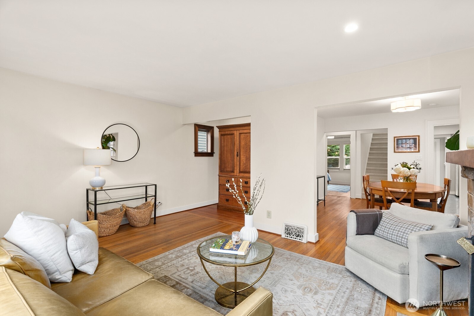 728 33rd Avenue Seattle, WA 98122 - Photo 4 of 25