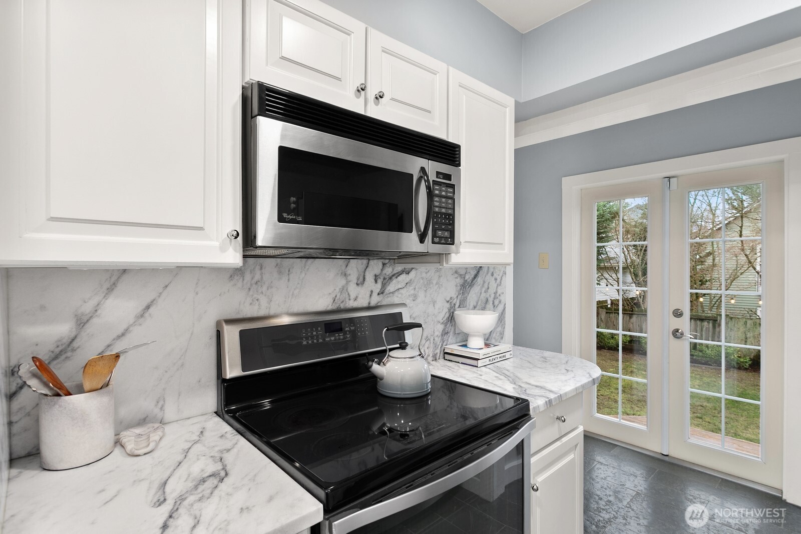 728 33rd Avenue Seattle, WA 98122 - Photo 7 of 25