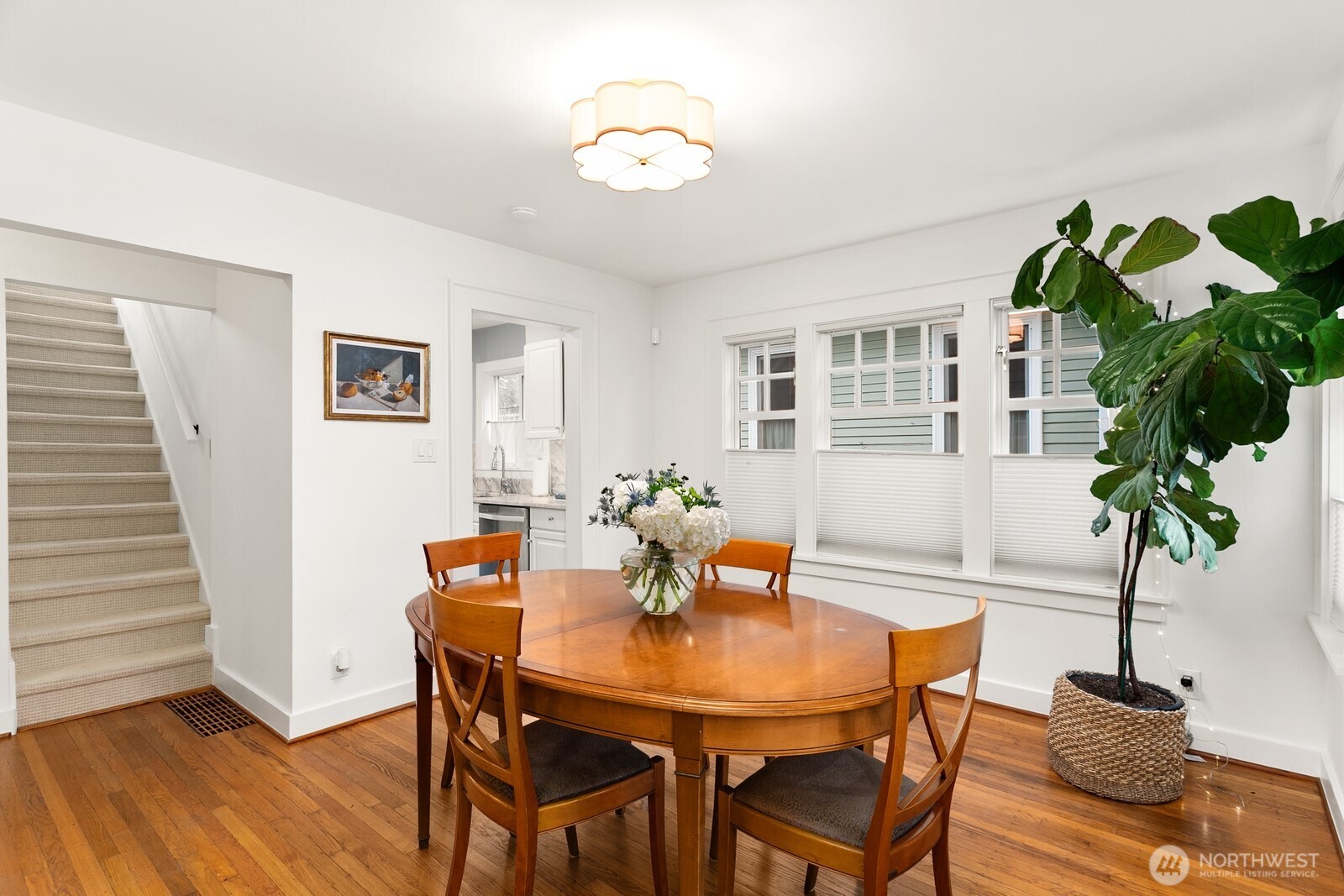 728 33rd Avenue Seattle, WA 98122 - Photo 10 of 25