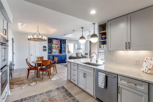 $4,300 | 5909 Luther Lane, Unit 2203, Dallas, TX 75225