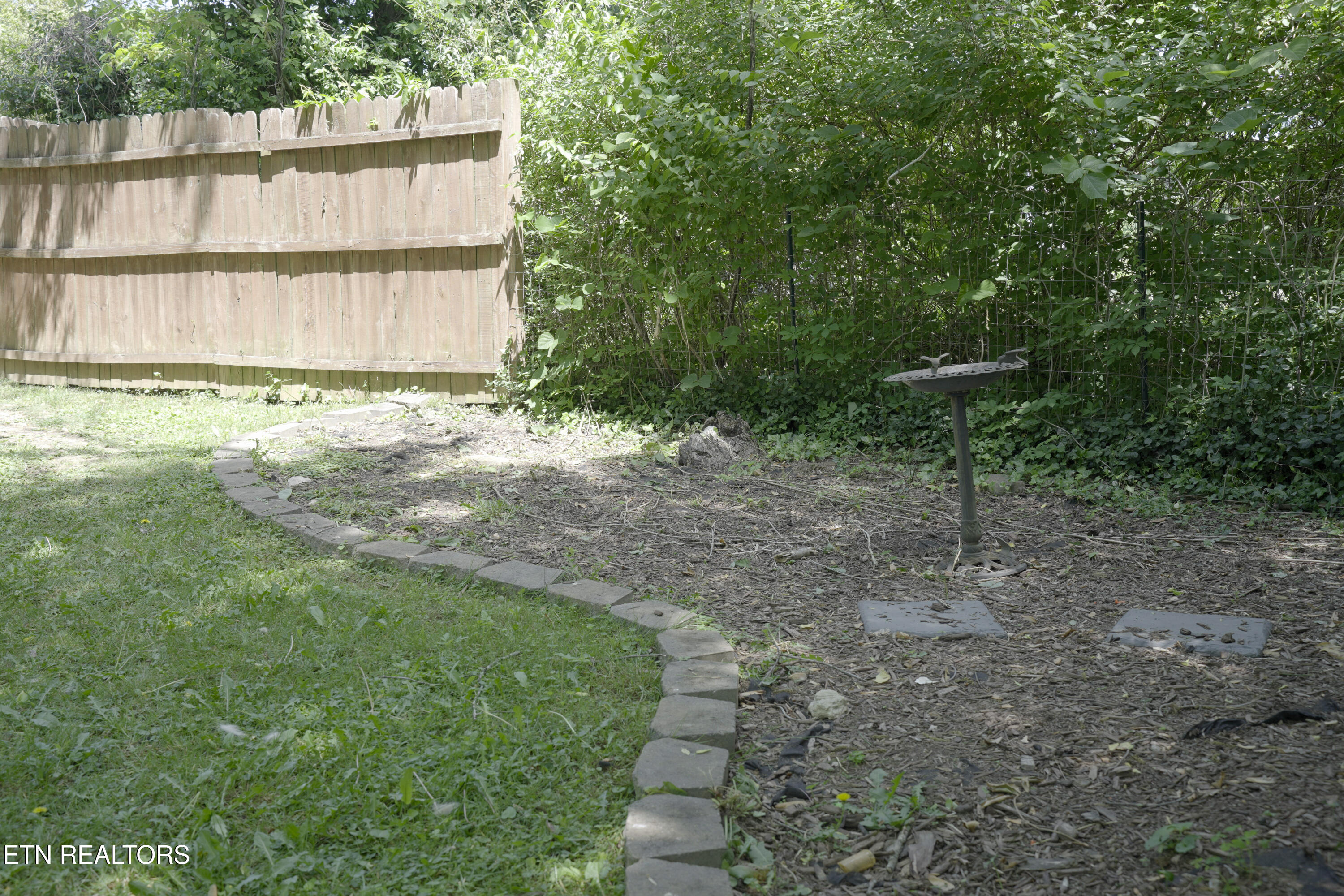 637 West Outer Drive Oak Ridge, TN 37830 - Photo 25 of 26 11