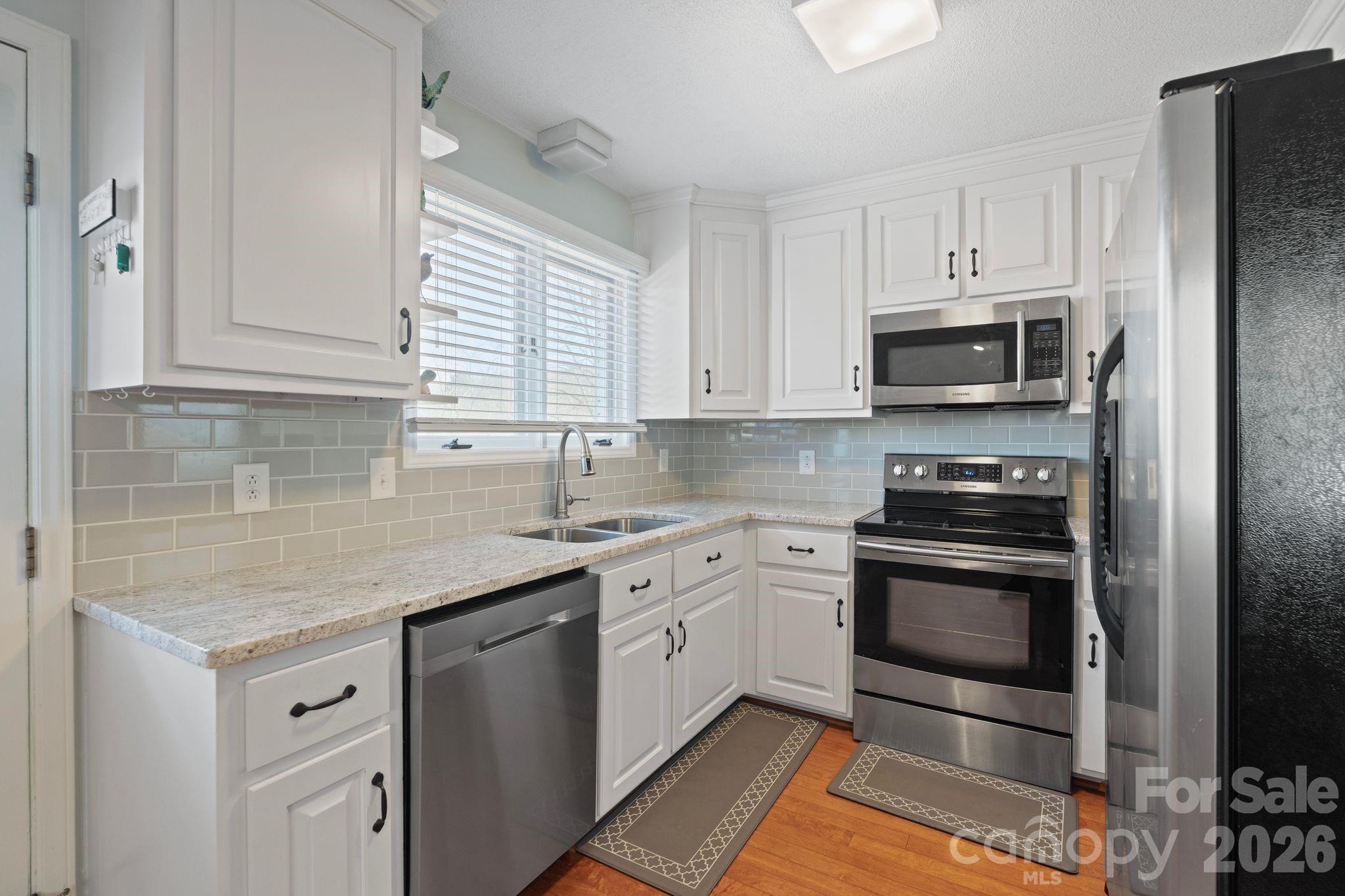 6234 Ruffin Lane Conover, NC 28613 - Photo 5 of 47