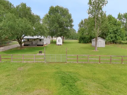 a house view with a outdoor space