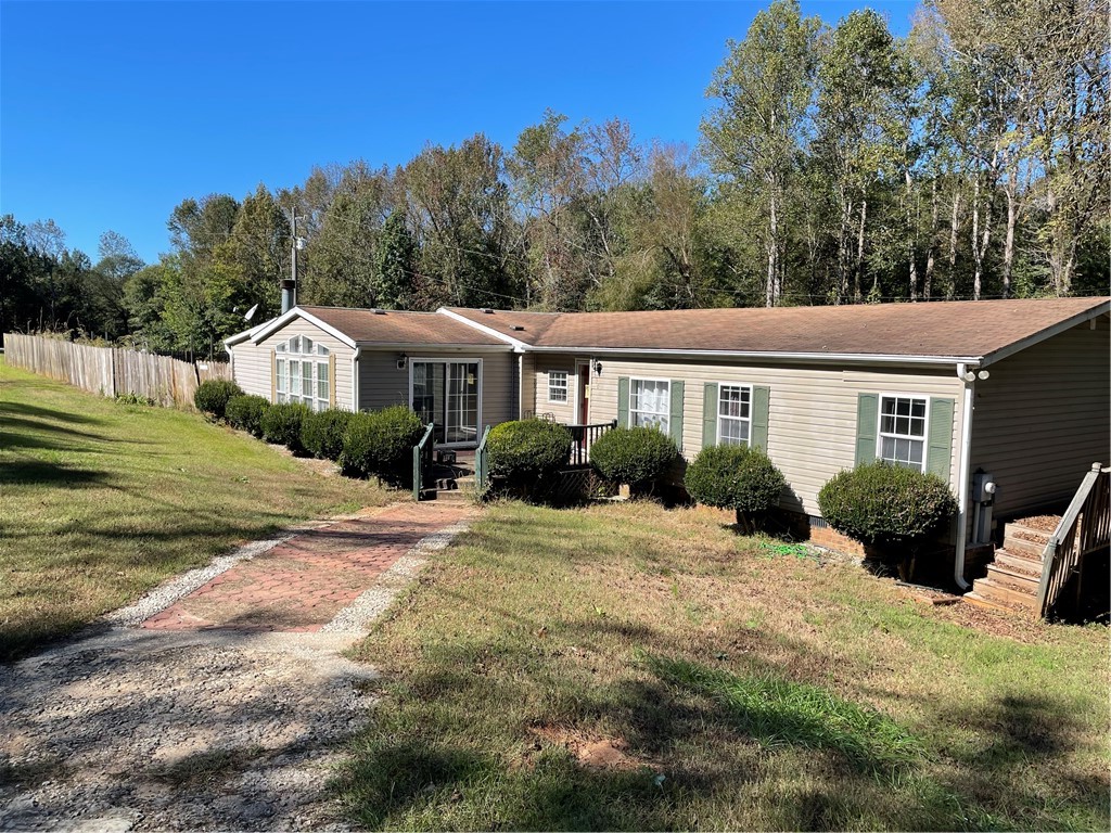 330 Glenn Ferry Road Fair Play, SC 29643 - Photo 1 of 16 Gallery Image 1