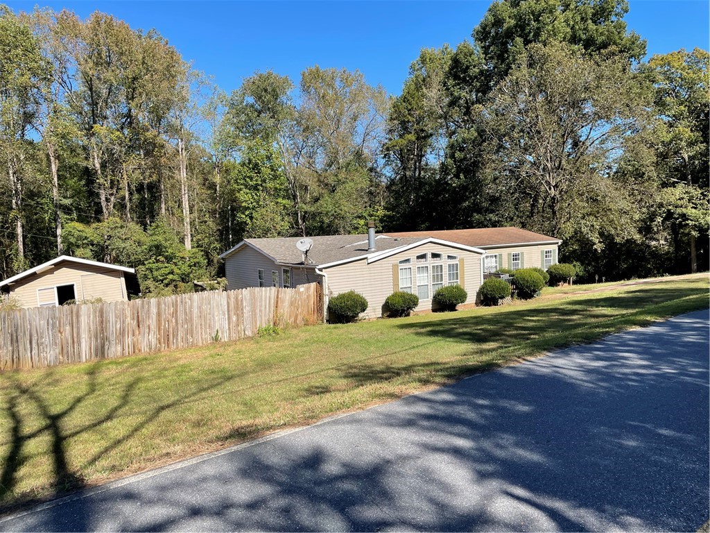 330 Glenn Ferry Road Fair Play, SC 29643 - Photo 2 of 16 Gallery Image 2