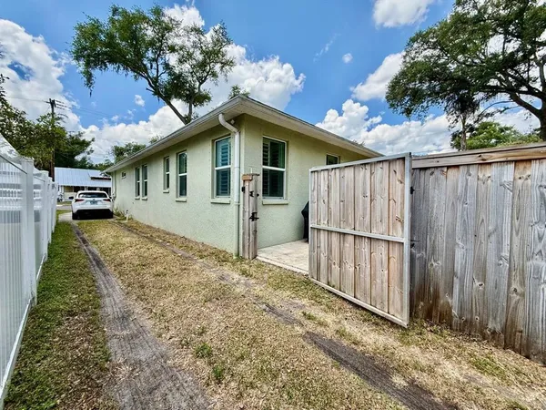 $3,300 | 3509 North Tampa Street, Tampa, FL 33603