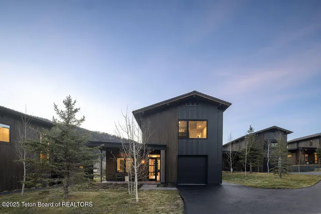 $3,795,000 | 14155 Drake Drive, Jackson, WY 83001