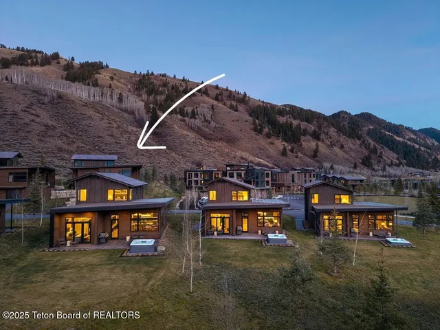 $3,795,000 | 14155 Drake Drive, Jackson, WY 83001