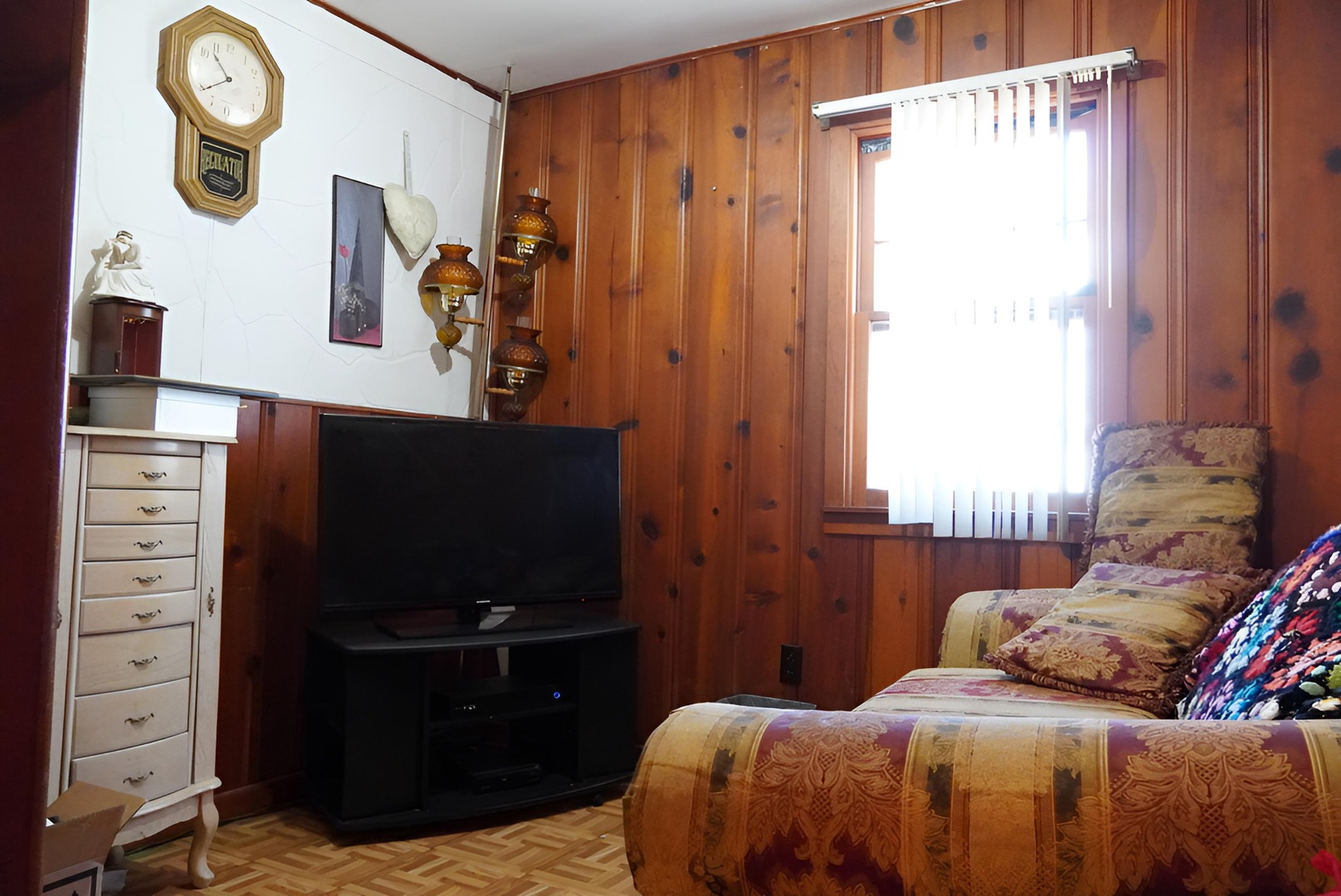 1306 Fuller Avenue Joliet, IL 60432 - Photo 6 of 16