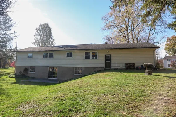 $320,000 | 233 Scenic Drive, Horseheads, NY 14845