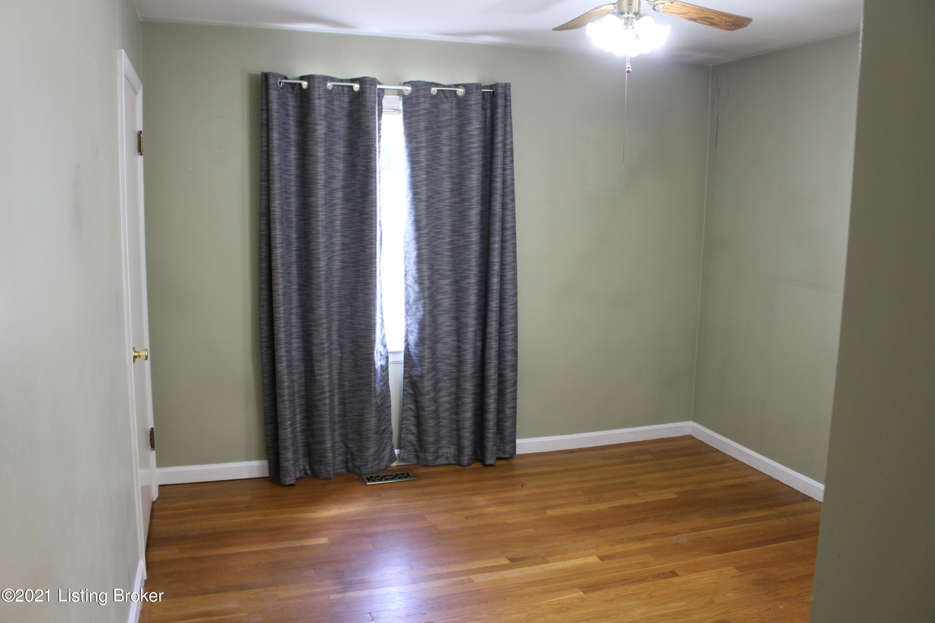 3018 Talisman Road Louisville, KY 40220 - Photo 10 of 20 Primary Bedroom