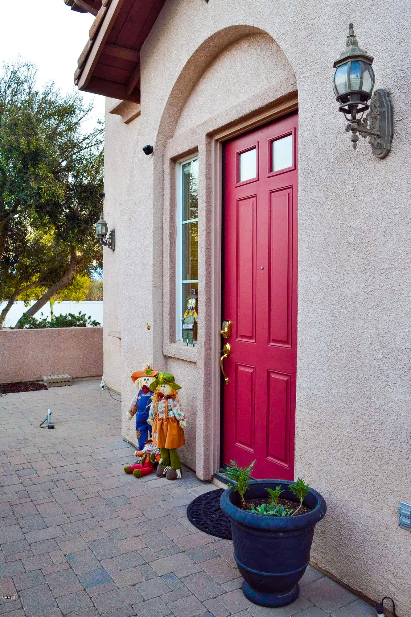 51 Rio Grande Street Fillmore, CA 93015 - Photo 5 of 31 DSC_0182