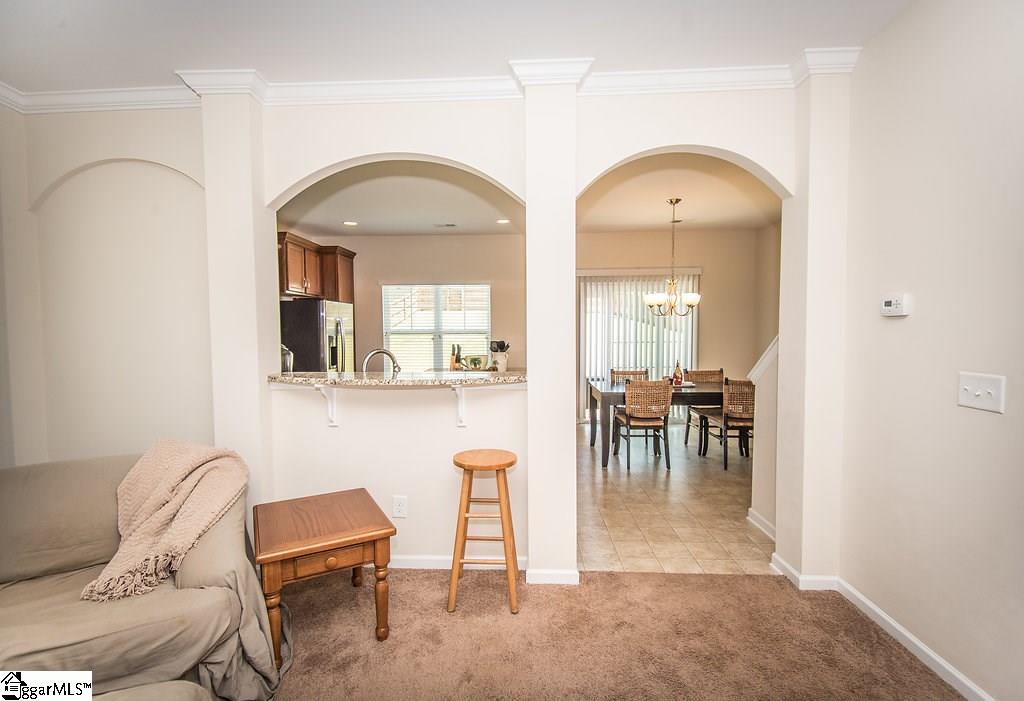 228 Castleton Circle Boiling Springs, SC 29316 - Photo 3 of 17