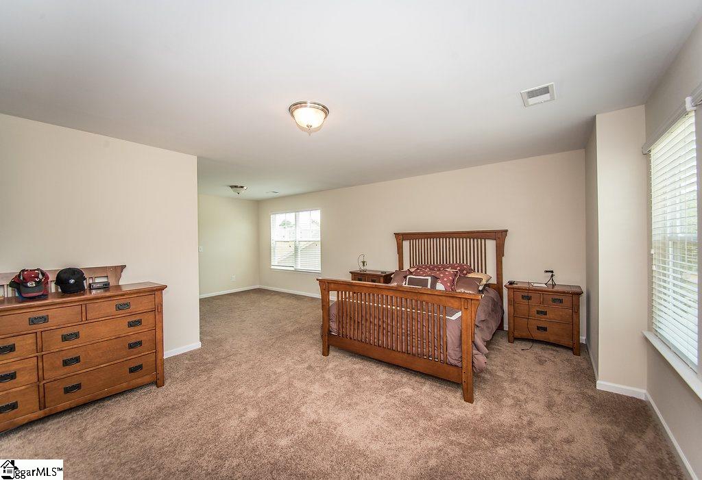 228 Castleton Circle Boiling Springs, SC 29316 - Photo 9 of 17